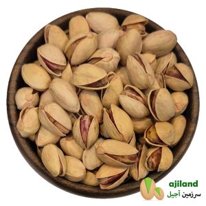 پسته احمدآقایی نمکی